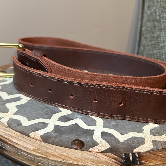 Men's Red Wing Brown Leather Belt with Brass Buckle - Picture 4 of 4